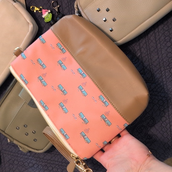 RAD REV Bundle - Picture 6 of 7